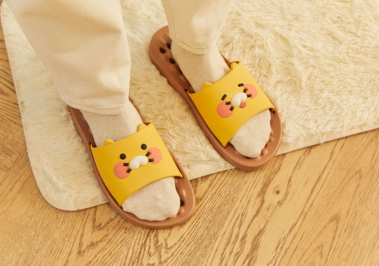 Kakao Friends: Choonsik Bathroom Slippers 춘식이 욕실슬리퍼