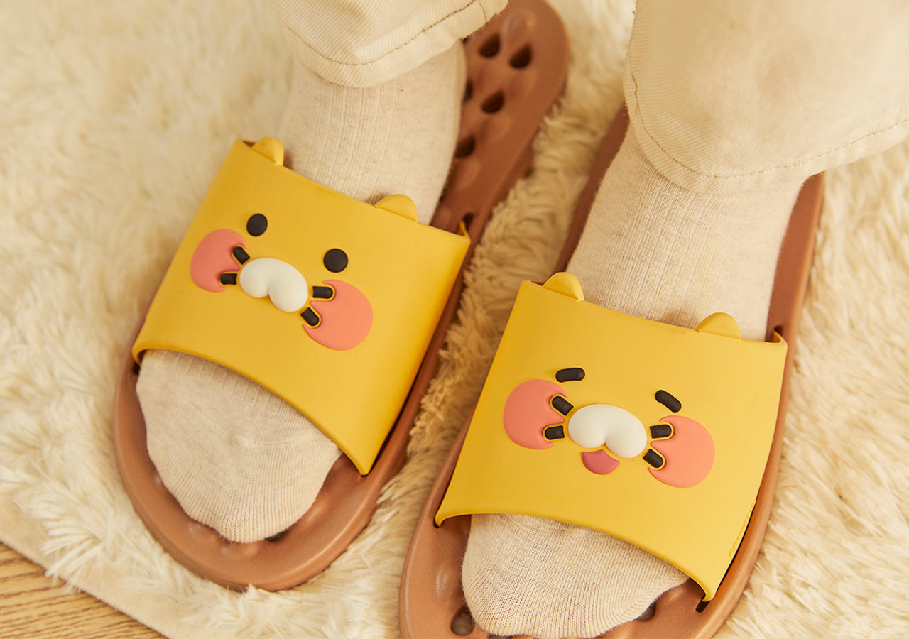 Kakao Friends: Choonsik Bathroom Slippers 춘식이 욕실슬리퍼