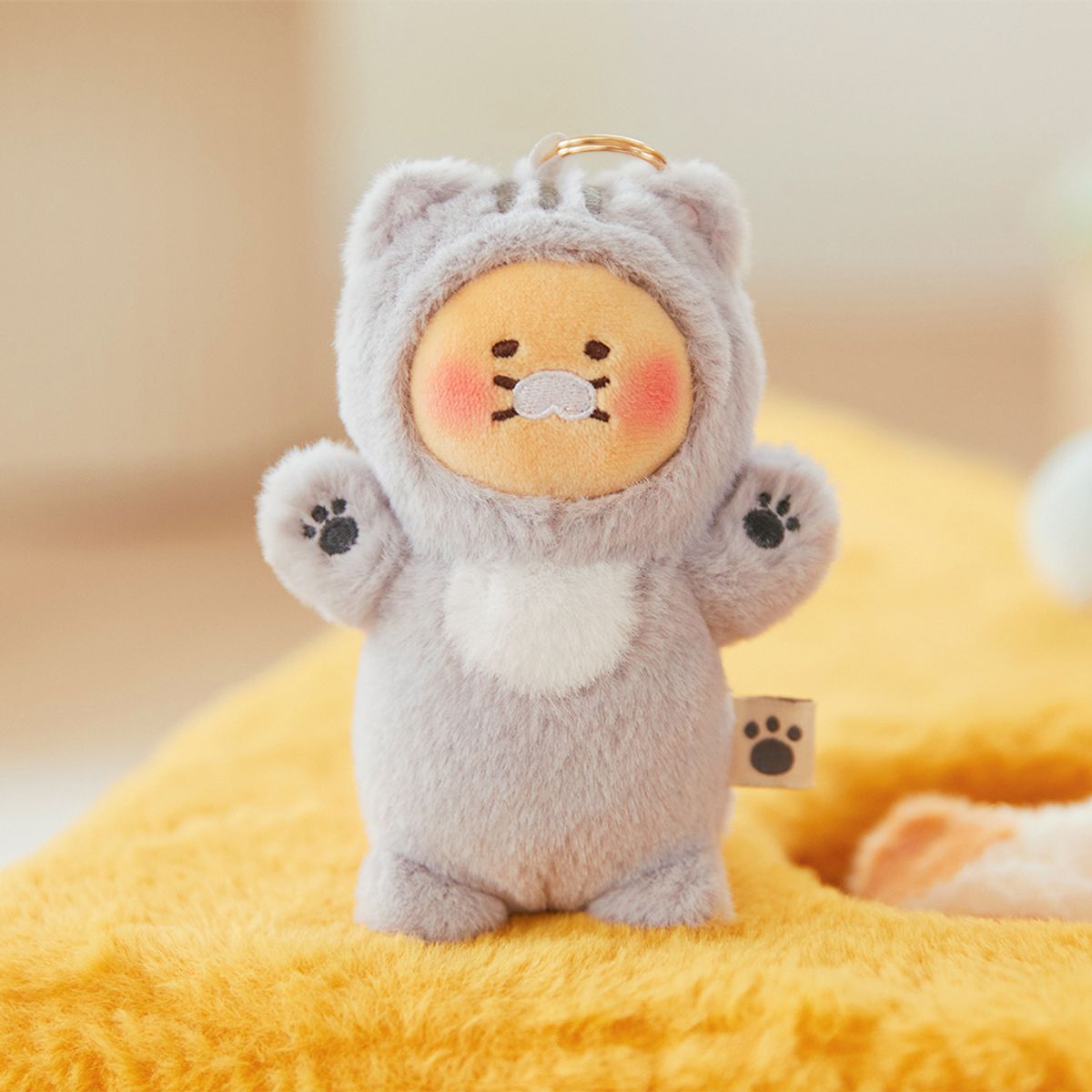 Kakao Friends: Plush Toy Keyring - Gray Meow Choonsik 춘식이는 최고양 키링인형 그레이냥 춘식이
