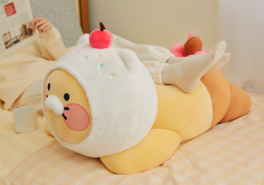 Kakao Friends: Ribbon Mega Body Pillow Choonsik 리본 메가 바디 필로우 춘식이 