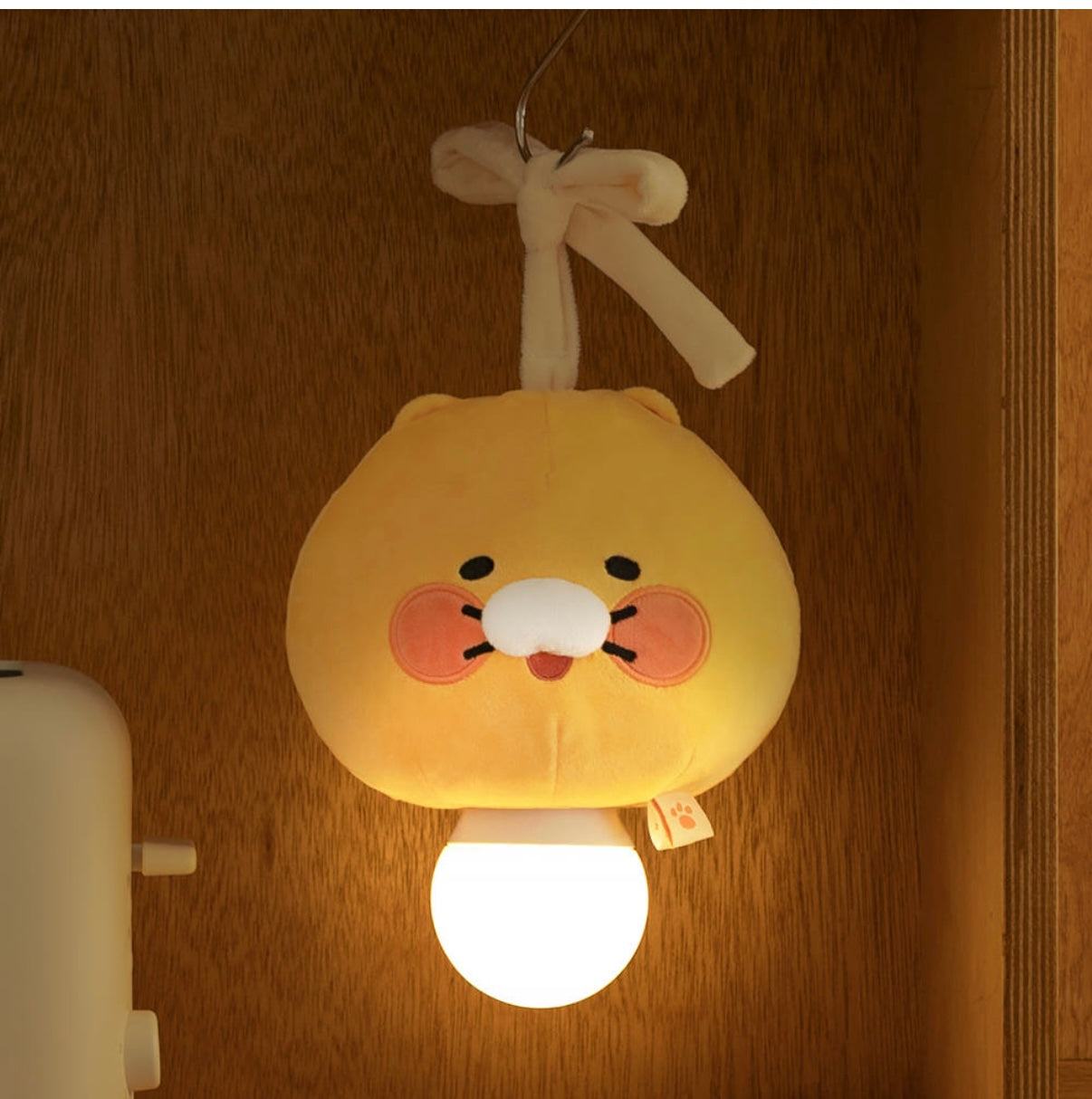 Kakao Friends: Choonsik Hanging Lamp 춘식이 인형 무드등, 행잉 램프