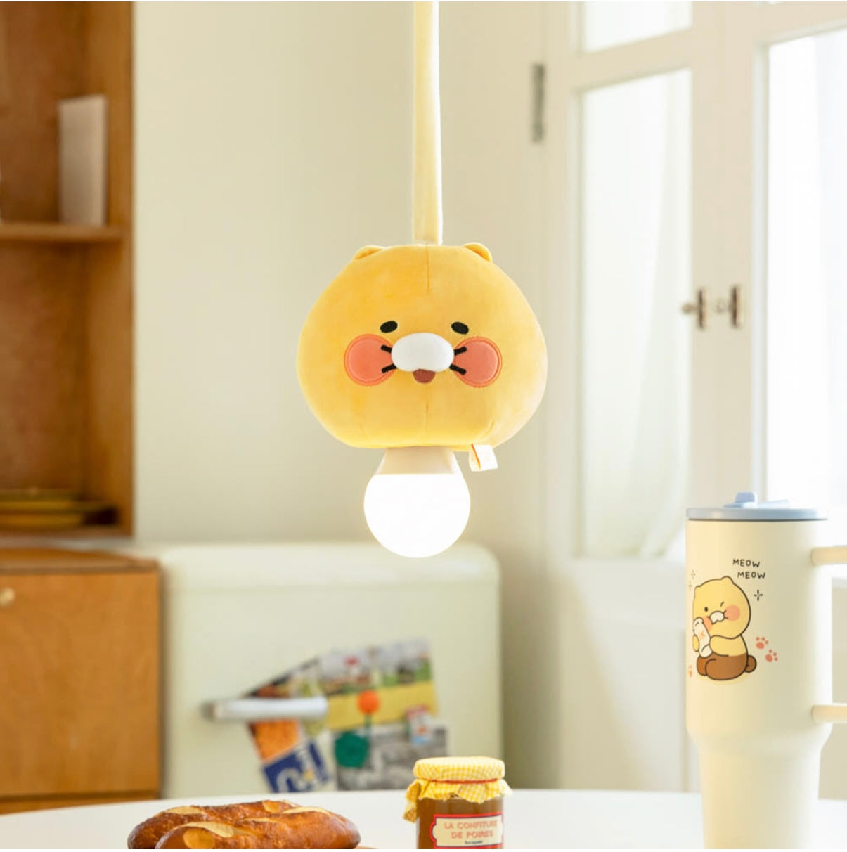 Kakao Friends: Choonsik Hanging Lamp 춘식이 인형 무드등, 행잉 램프