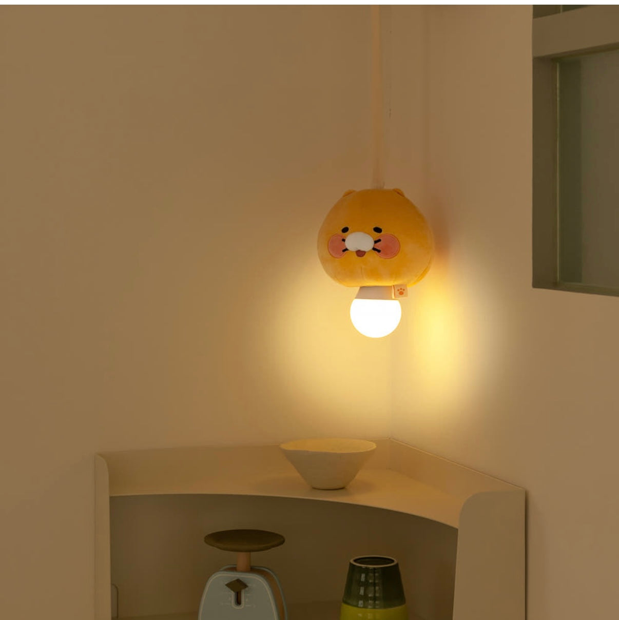 Kakao Friends: Choonsik Hanging Lamp 춘식이 인형 무드등, 행잉 램프