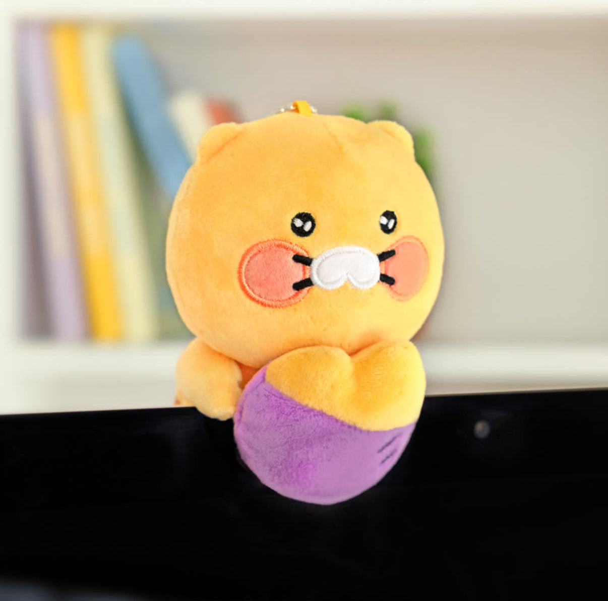 Kakao Friends: Monitor Key Ring Ryan & Choonsik - 춘식이 모니터 인형 키링, 가방 열쇠고리 라이언 & 춘식