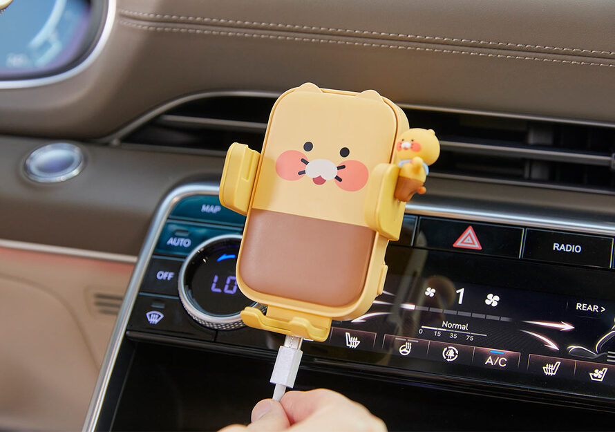 Kakao Friends: Car Charging Phone Holder Choonsik 춘식이 오토 무선 충전 거치대