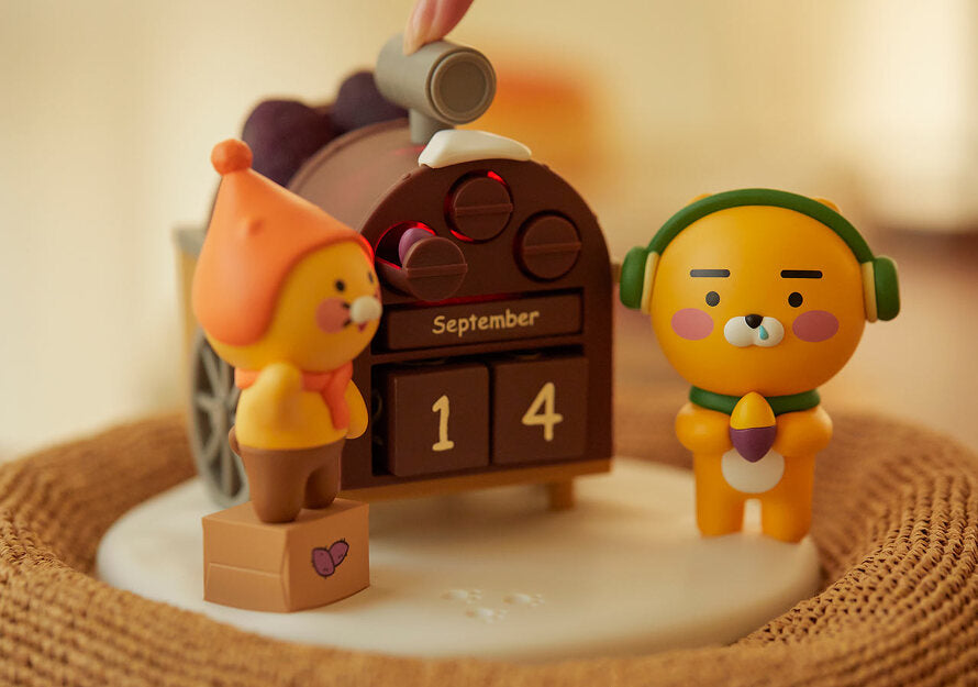 Kakao Friends: Desk Blocks Calendar - Ryan&Choonsik 라이언 춘식이 피규어 만년 달력