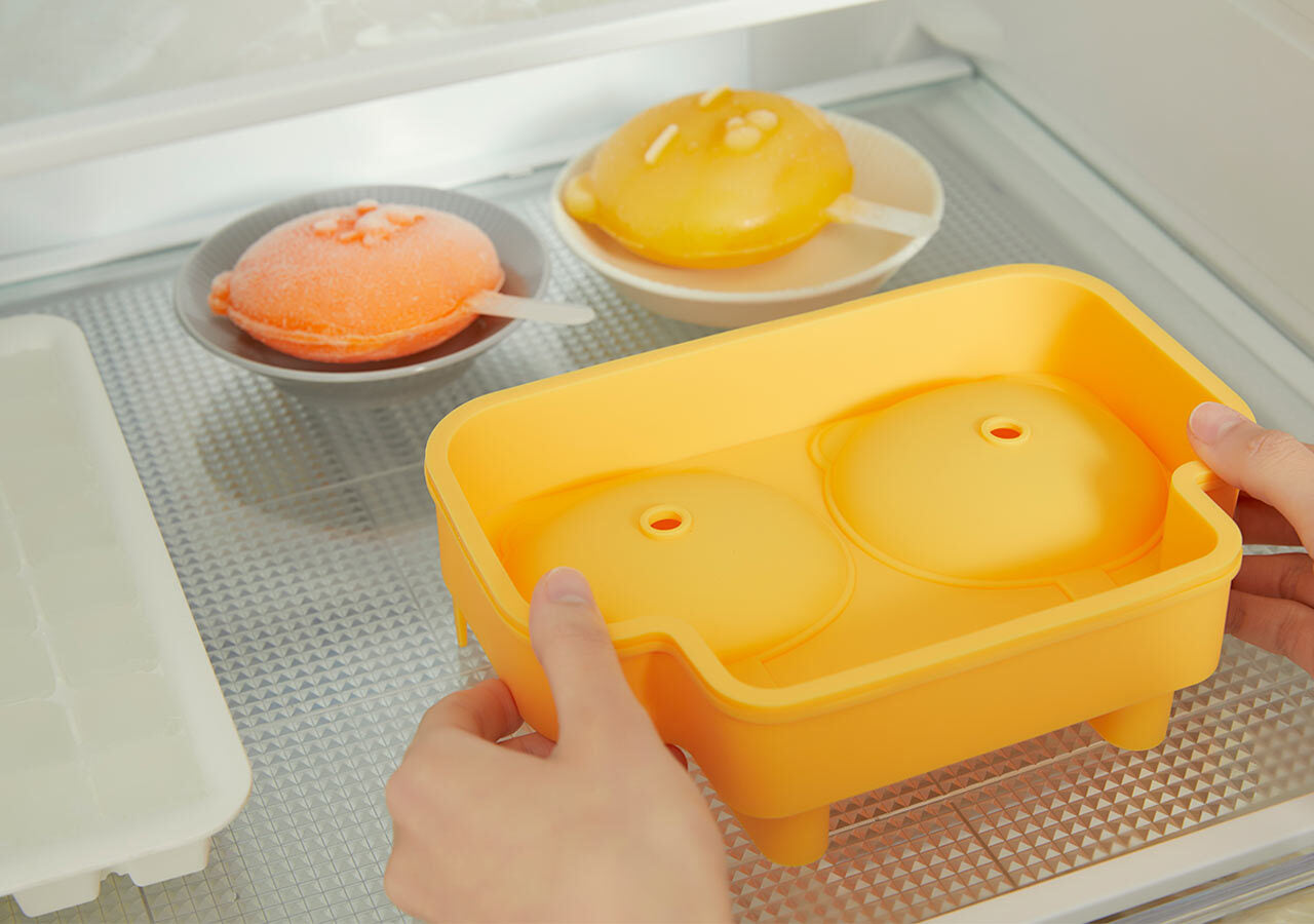 Kakao Friends: Silicone Ice Cream Mold - Ryan & Choonsik 라이언 춘식이 실리콘 아이스크림 틀