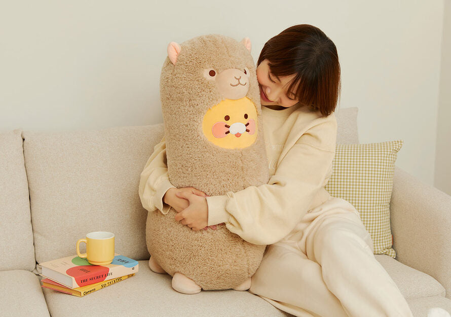 Kakao Friends: Alpaca Body Pillow Choonsik 알파카 바디 필로우 베이지_춘식이