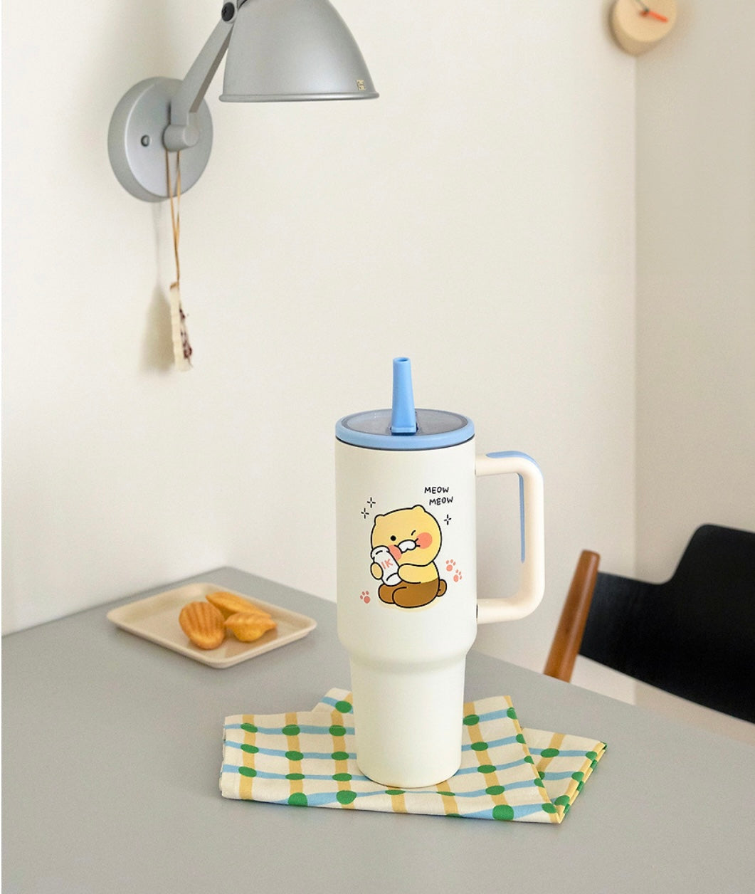 Kakao Friends: Choonsik Jumbo Grip Tumbler 춘식이 점보 그립 텀블러 1180ml