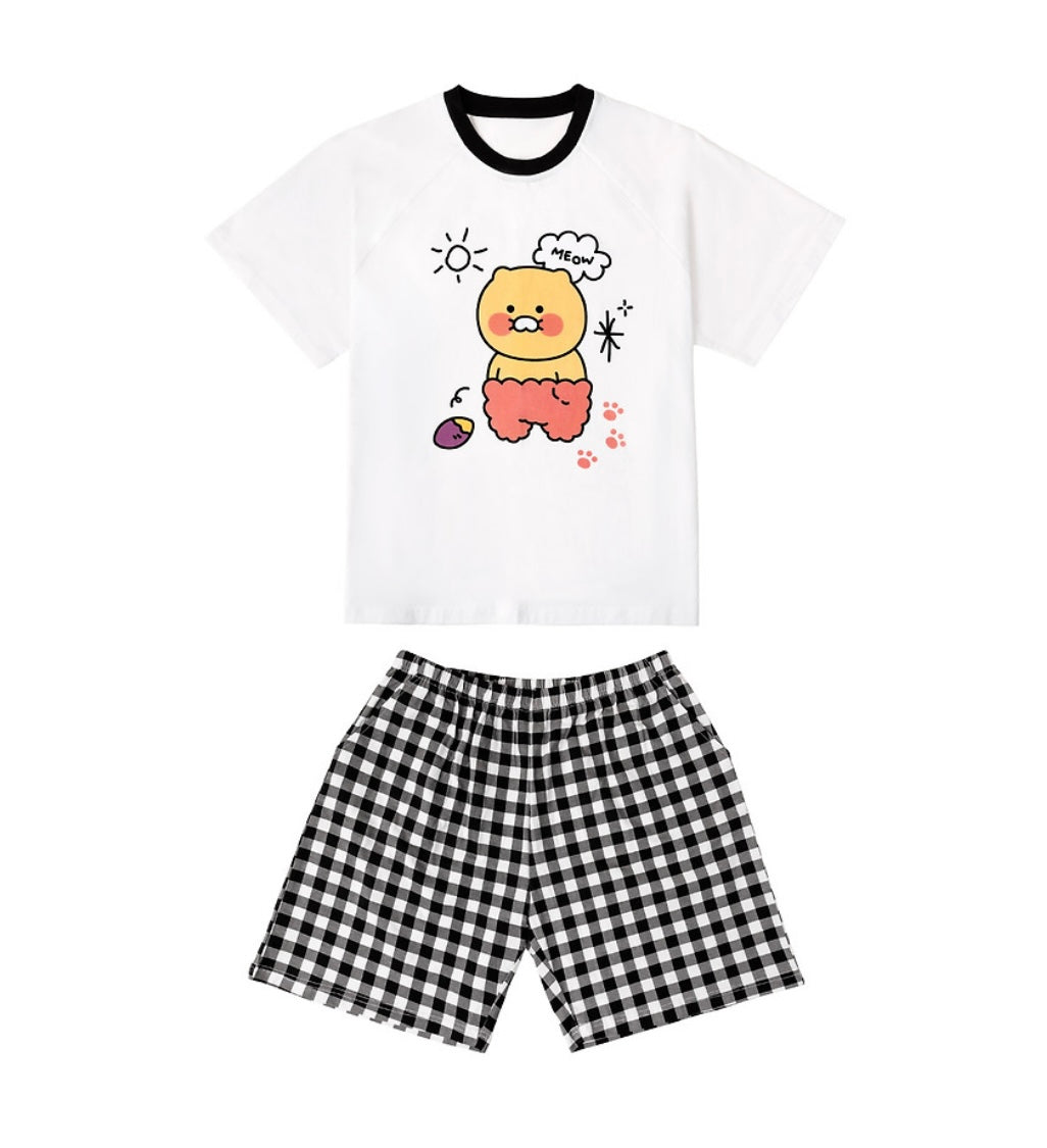 Kakao Friends: Choonsik Raglan Pajama Set 춘식이 래글런 반팔 파자마 세트