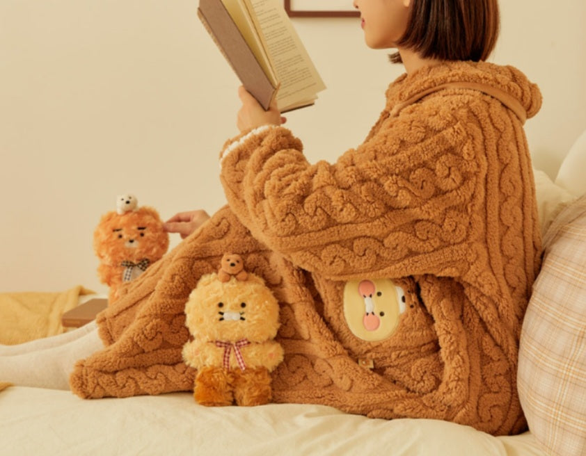 Kakao Friends :Cabin in the Forest Flat Fur Doll Choonsik 캐빈인더포레스트 플랫퍼 인형_춘식이