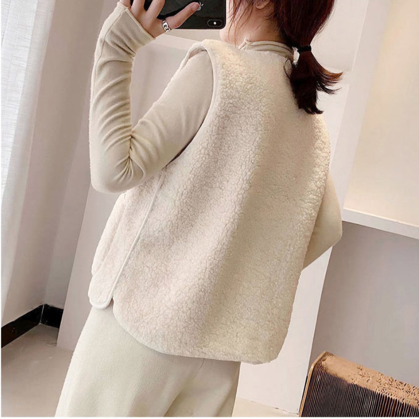 Ivory Fleece Jacket for Women - 여성 양털 뽀글이 자켓