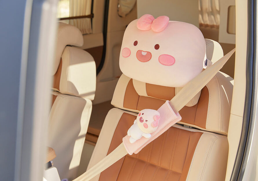 Kakao Friends: Car Seat Headrest Hook - Little Apeach 리틀어피치 차량용 목쿠션