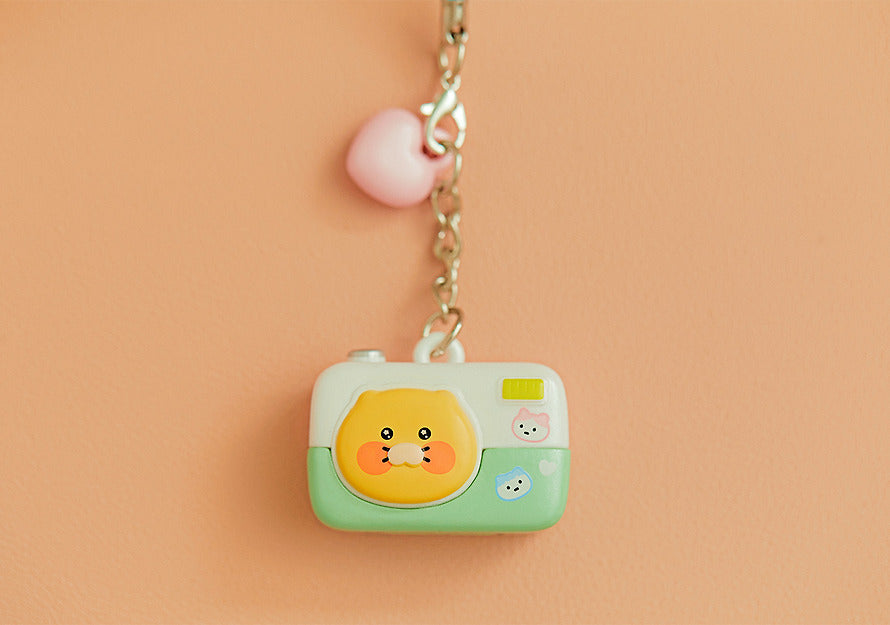 [KAKAO FRIENDS] Choonsik Savage Strap Keyring (Camera)	세비지 스트랩 키링 (카메라)_춘식이