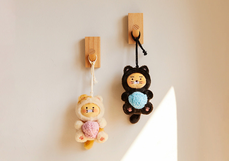 [KAKAO FRIENDS] Ryan Meow Car Fragrance Stuffy - 냥냥 차량용 향기나는 인형_라이언