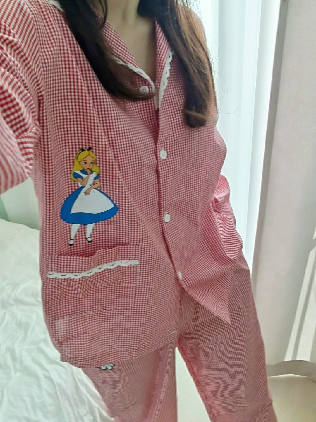 [DISNEY] Alice in Wonderland Check Pajama Set - 디즈니 엘리스 케릭터 잠옷, 파자마 세트